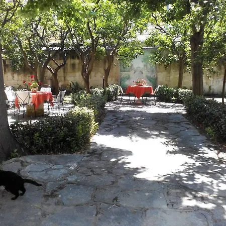 L'orangerie D'epoque Λέτσε