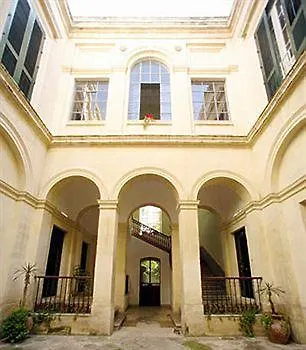 Bed and Breakfast L'orangerie D'epoque Λέτσε